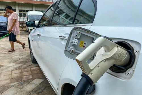 購(gòu)置免稅、充電優(yōu)惠、停車免費(fèi)——新能源汽車消費(fèi)迎來(lái)多重利好